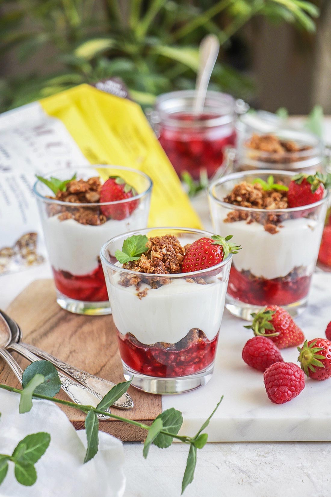 Strawberry, Raspberry and Muesli Cheesecake Verrines | La Fourmi